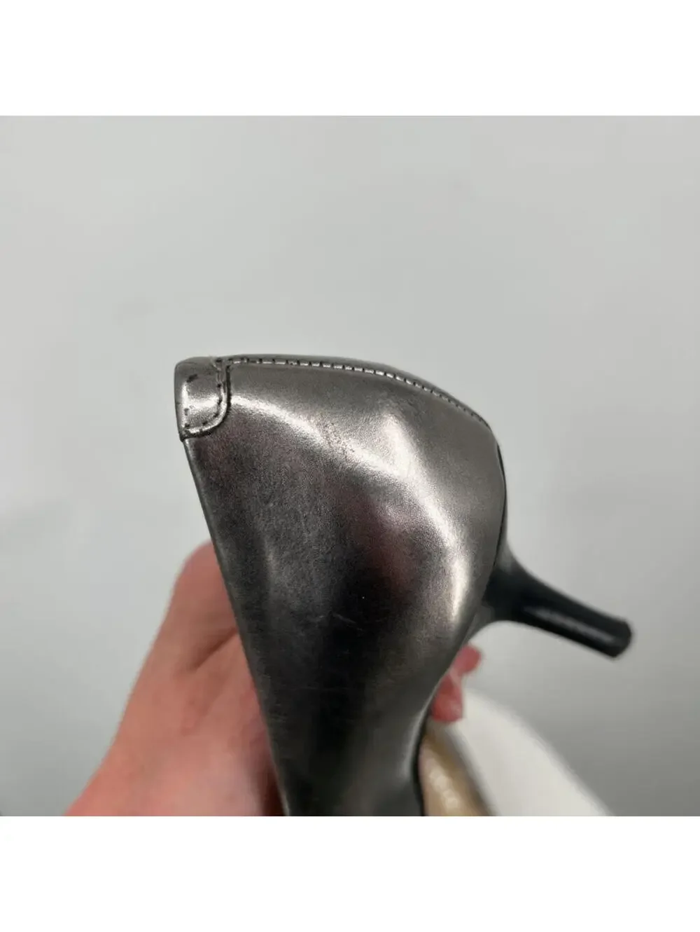 Women's Coach Bowery Pewter & Black Cap Toe Pointed Pumps 5